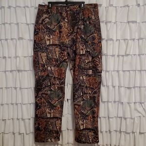 Mens Cabela's camo pants